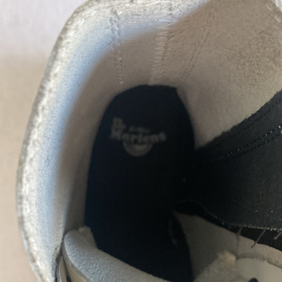 Dr. Martens Women’s White Leather Jadon Boots Size 6 US - Picture 8 of 10